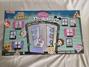 Never Used Disney Doorables Series 6 Mega Peek Set 30 Figures ~ Doors Are Opened